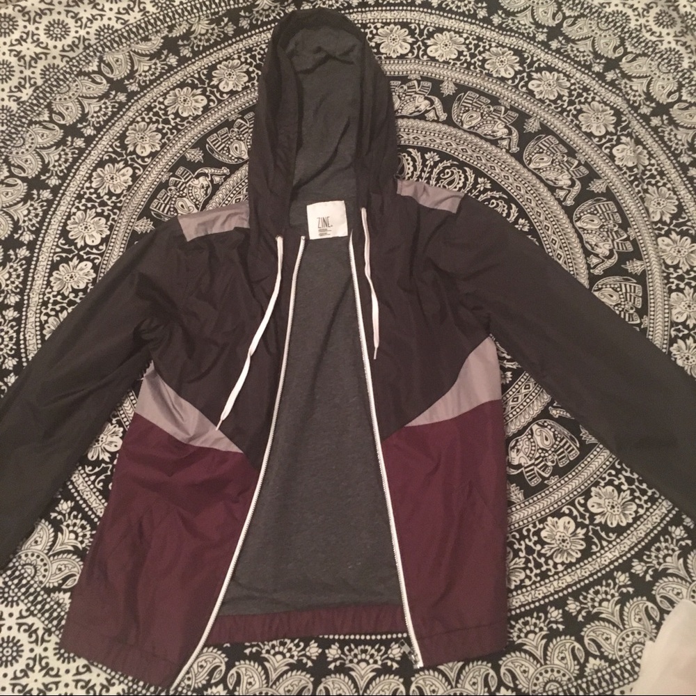 zip up jacket - Picture 2 of 2